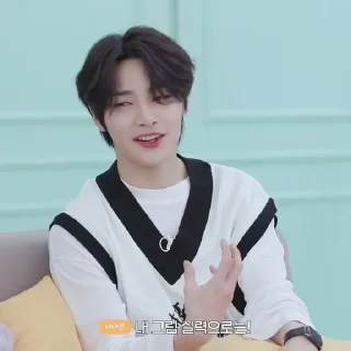 🔭 emoji ((🔭) Jeongin . . . @miokisheein Telegram sticker 8 of 30