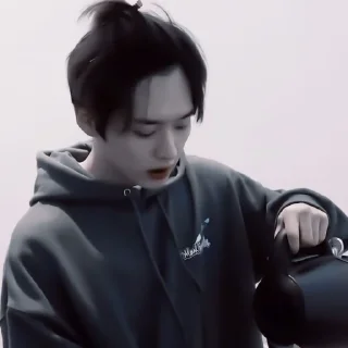 🐚 emoji Leeknow:; @seduiisantee Telegram sticker 1 of 30