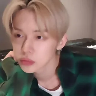 Sticker from 𝗒𝗎𝗄𝗂𝗈 𝗅𝗈𝗑 @ykaarius