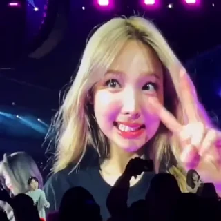 💫 emoji nayeon by @bl7xvk Telegram sticker 22 of 45
