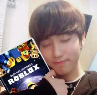 Sticker from SKZ 2