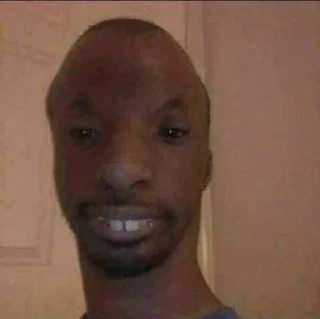 Sticker from 😍💩🧕🏿👰🏿‍♂хочуэмэмдэмс👄🥵
