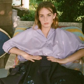 🫂 emoji Maya Hawke Telegram sticker 7 of 22