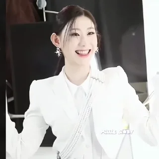 💌 emoji ``♡ chaeryeong !¡ @d1aryshop Telegram sticker 7 of 25