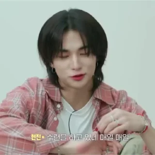 🤏 emoji @riahwanglee One Kid's Room Ep.04 Telegram sticker 20 of 51