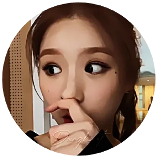Sticker from ((🧩) ›› heejin by @doughnuthelpp