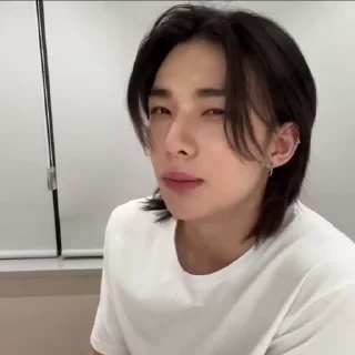 💋 emoji hyunjin by @help_jenn Telegram sticker 6 of 50
