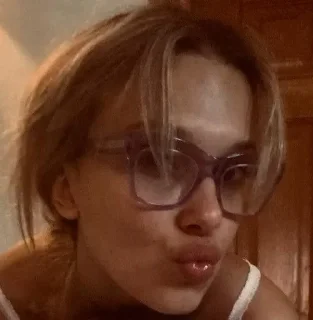 😘 emoji милс😘 Telegram sticker 2 of 40