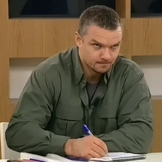 Sticker from Братишка записывает