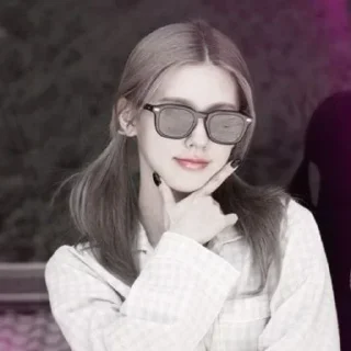 💌 emoji miyeon by @saturichannel Telegram sticker 18 of 30