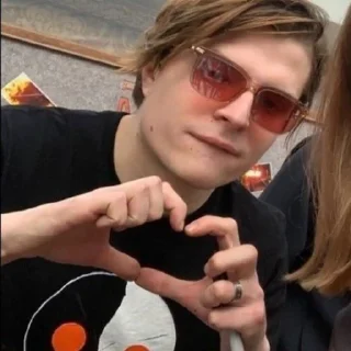 ❤️ emoji общество канделябров Telegram sticker 9 of 36