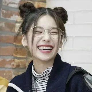 😂 emoji Йеджи зайка<3 Telegram sticker 18 of 55