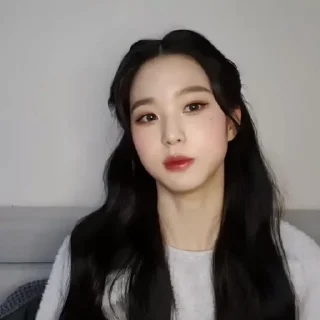 © emoji wonyoung by @bl7xvk Telegram sticker 5 of 40