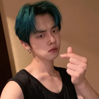 😘 emoji Yeonjun Telegram sticker 22 of 24