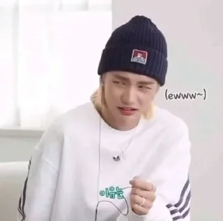 😒 emoji гениальности Telegram sticker 20 of 82