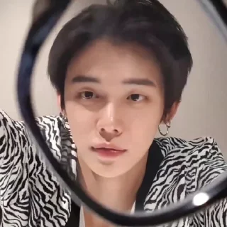 🎞 emoji StikYeonjon Telegram sticker 16 of 30