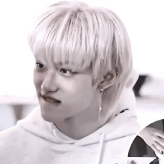 🧩 emoji felix by :: @hornyc8mp :: Telegram sticker 23 of 40