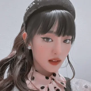 🧃 emoji ˖꒦꒷Ϻʝηηʝε꒷🧃 |> 𝑏𝑦 @gdzpohimii Telegram sticker 15 of 36