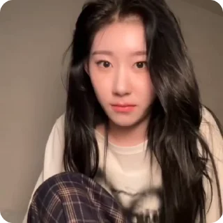 Sticker from ---> chaeryeong ''😈''