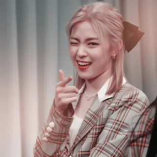 🍰 emoji #𝐦𝐨𝐨𝐝: ryujin ;: by @paradismaudit Telegram sticker 8 of 40