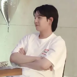 🛒 emoji :;yoongi;: @akiyihelp Telegram sticker 17 of 40