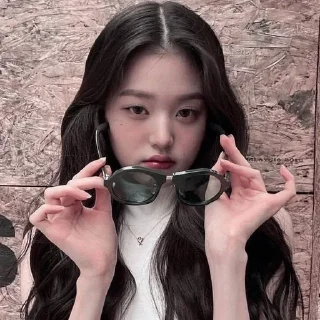 🧊 emoji -wonyoung-ive Telegram sticker 10 of 28
