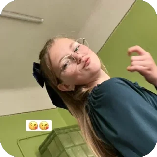 😘 emoji Ми Гіги і це факт Telegram sticker 5 of 120