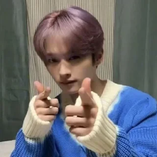 🤩 emoji Lee know @TgEmodziBot Telegram sticker 5 of 19