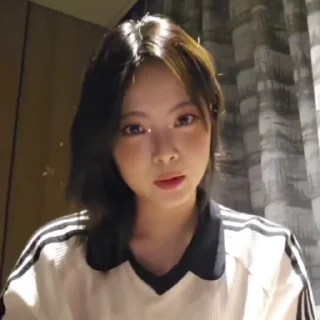 🌟 emoji ::HonEunchae :: @juwangforlove Telegram sticker 6 of 19