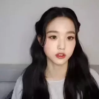 🪡 emoji wonyoung Telegram sticker 13 of 30