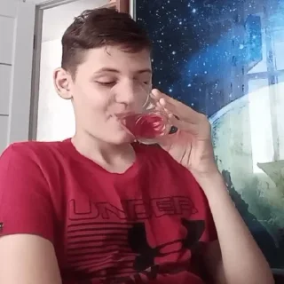 🥴 emoji Фрукт и его жидкость Telegram sticker 15 of 20