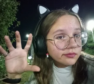 😺 emoji Соня Telegram sticker 24 of 26