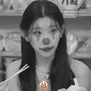 🤡 emoji chaeryeong @kim1chr Telegram sticker 8 of 61
