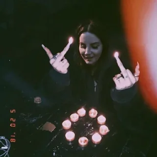 🖕 emoji Lana del Rey Telegram sticker 12 of 21