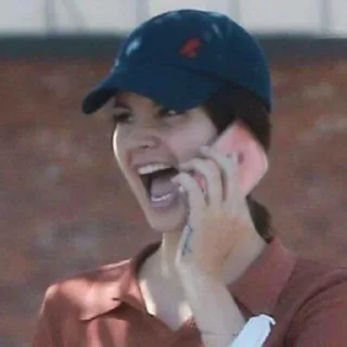 😩 emoji Lana Del Rey 🤍 Telegram sticker 10 of 54