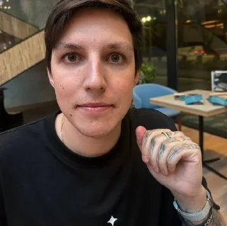 🥺 emoji @wzlwzzi илья мазелловвв Telegram sticker 5 of 120
