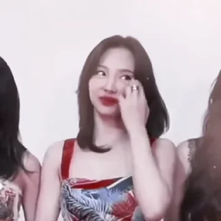 👛 emoji nayeon: @wrymiixx Telegram sticker 5 of 30