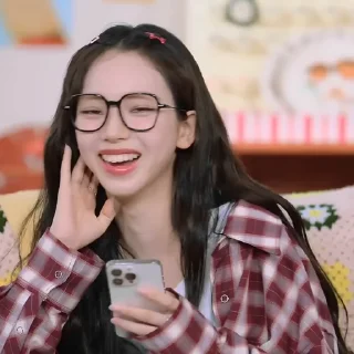 🫦 emoji karina @W1NSRIN Telegram sticker 19 of 50