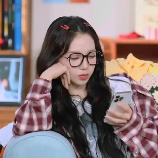 🫦 emoji karina @W1NSRIN Telegram sticker 8 of 50