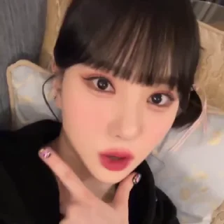 🪿 emoji Eunha @florahelp2 Telegram sticker 14 of 35