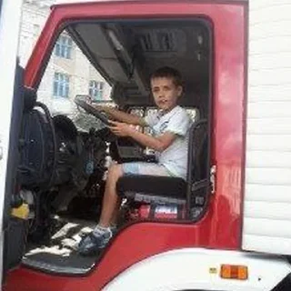🚚 emoji Аватары Года Telegram sticker 21 of 76