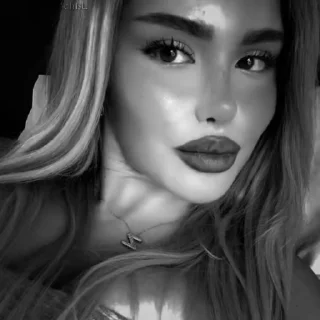 Sticker from 𝐂𝐞𝐥𝐞𝐬𝐭𝐞 𝐃𝐞𝐥𝐭𝐨𝐫𝐨. @caoslrmklsn.