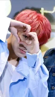 ❤️ emoji BTS Telegram sticker 6 of 38