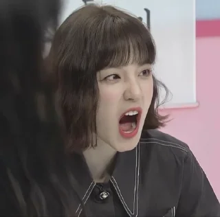 💋 emoji yuqi Telegram sticker 20 of 26