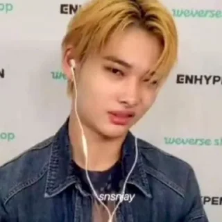 Sticker from sunki meme