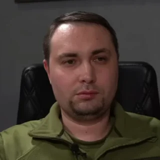 🤭 emoji Буданов Telegram sticker 11 of 37