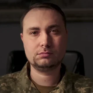 🤭 emoji Буданов Telegram sticker 13 of 37