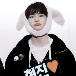 🪐 emoji ( 🪐 )) - 𝗁𝗒𝗎𝗇𝗁𝗈 » @lov3sty Telegram sticker 20 of 40