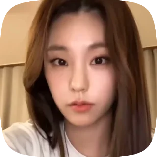 Sticker from yeji itzy @stickers_jih