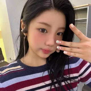 🤩 emoji Wonhee @TgEmodziBot Telegram sticker 7 of 10